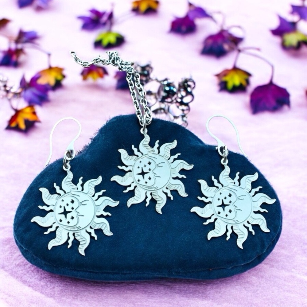 🆕Sun Moon and Stars Laser Etched Necklace and Earrings Set Stainless Steel